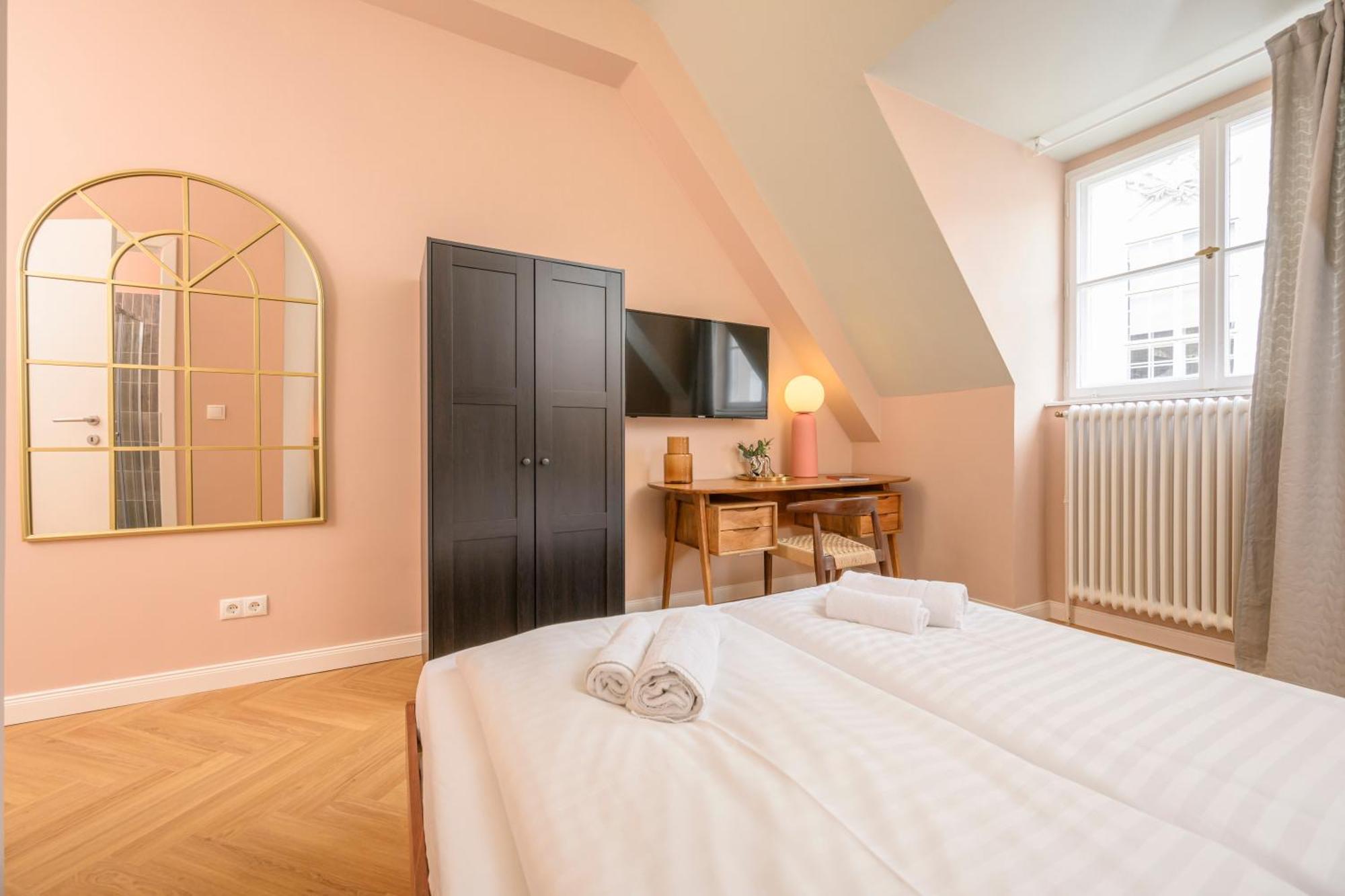 Palais Palffy Suits Vídeň Exteriér fotografie